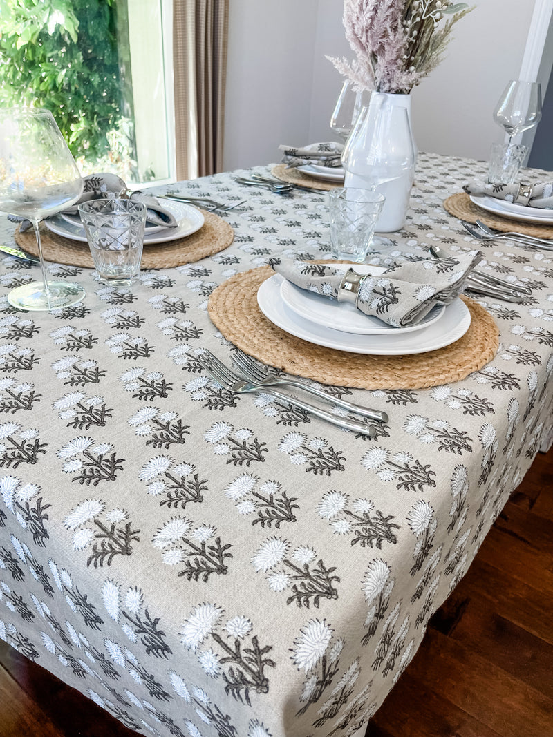 Chalk/Cement tablecloth - Krinto.com