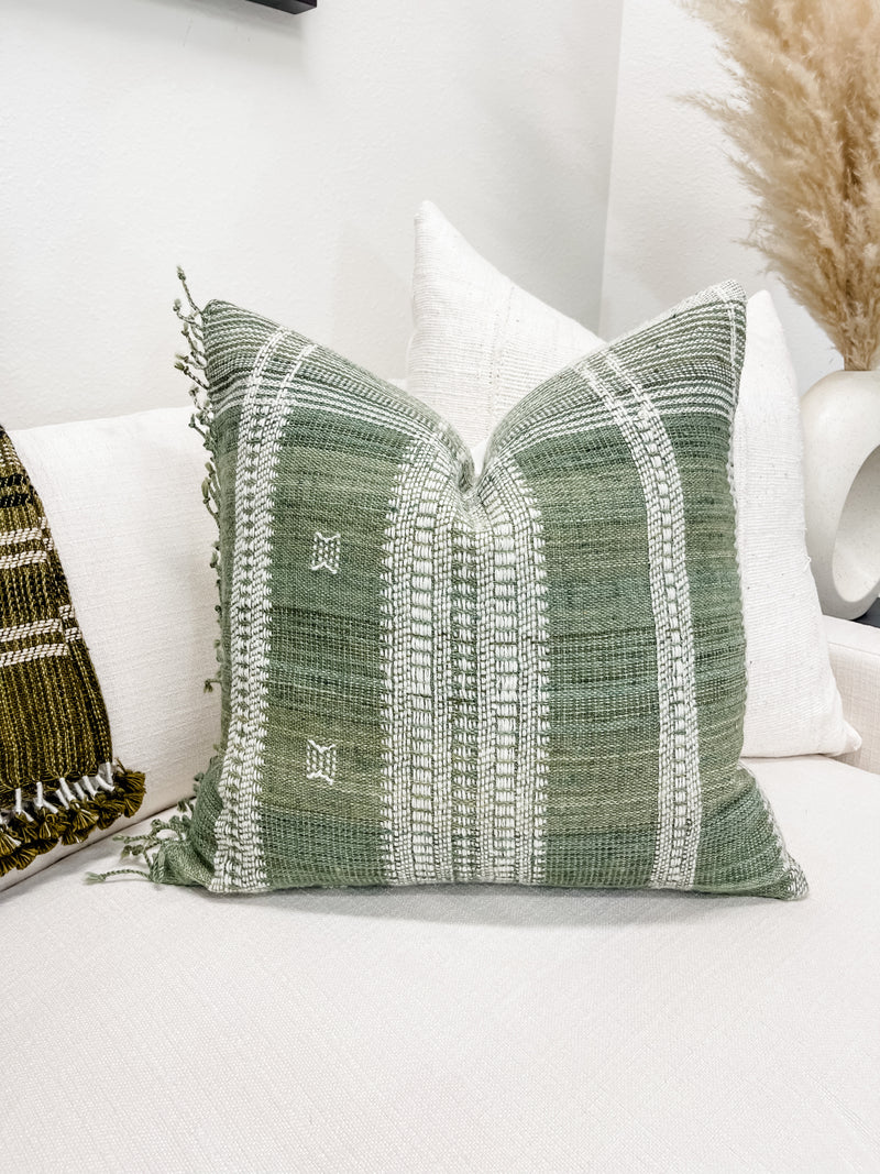 LIGHT SAGE GREEN VINTAGE INDIAN WOOL PILLOW COVER - Krinto.com