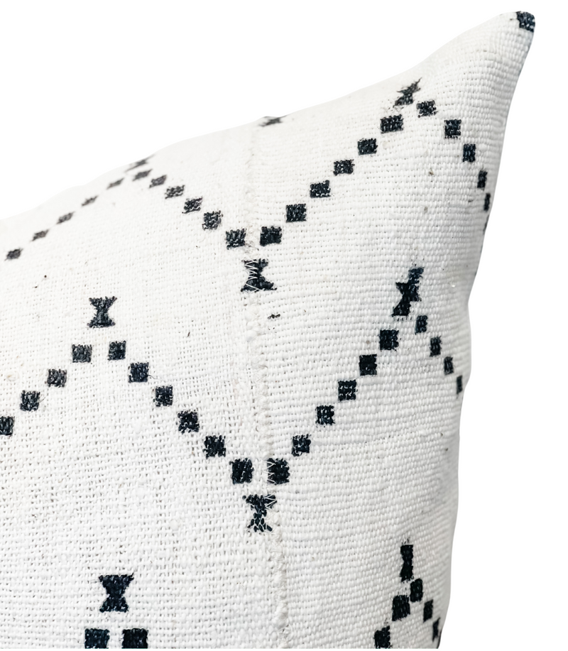 White Mudcloth with black Pattern Pillow Cover - Krinto.com